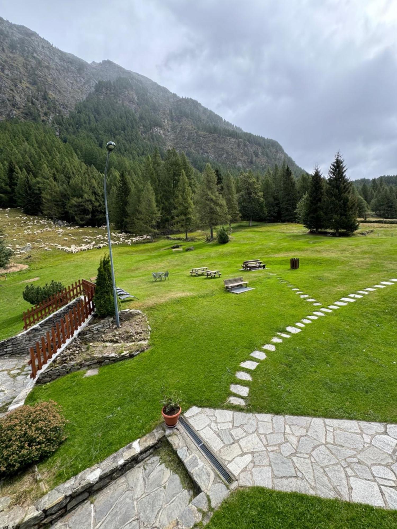 Hotel Miramonti Campodolcino Esterno foto