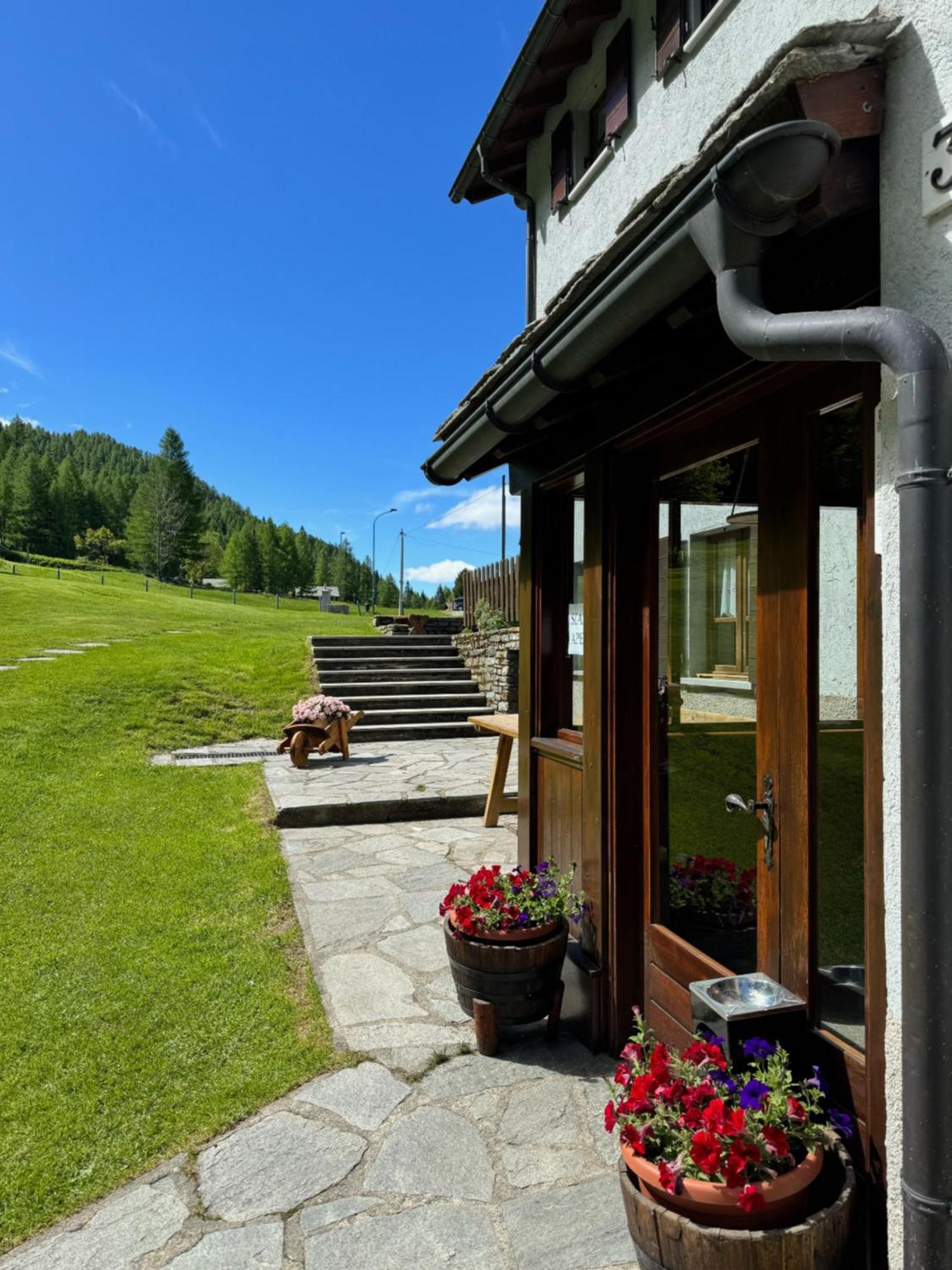Hotel Miramonti Campodolcino Esterno foto